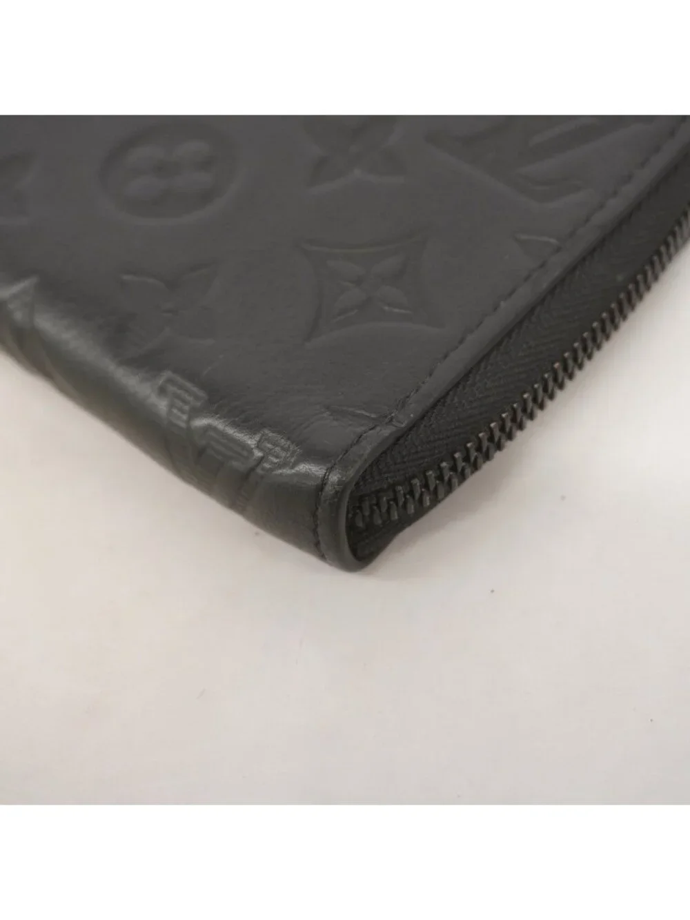 Louis Vuitton Wallet Monogram Shadow Zippy Horizontal Noir